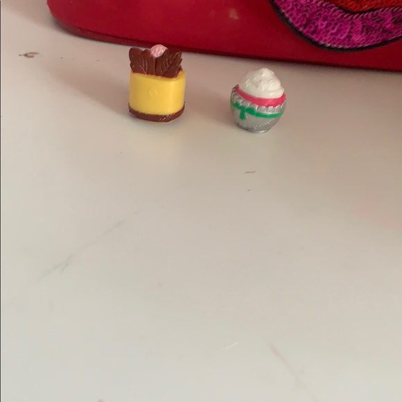 SHOPKINS 🌸 - Picture 2 of 3